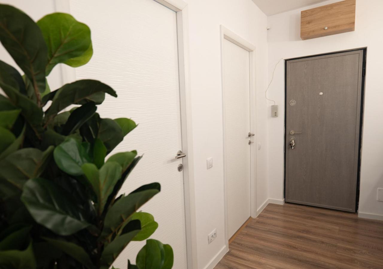 Garsoniera Lux Tineretului Apartman Bukarest Kültér fotó